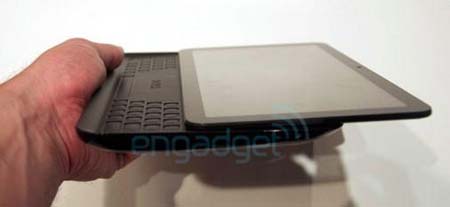 Кому-то удалось сфоткать прототип планшета Dell с QWERTY клавиатурой